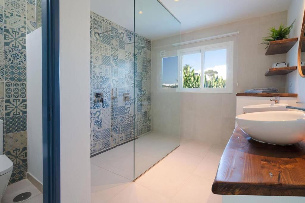 Luxurious Bungalow A2 In A Quiet Complex With Pool 100M From The Sea Charco del Palo Exteriér fotografie