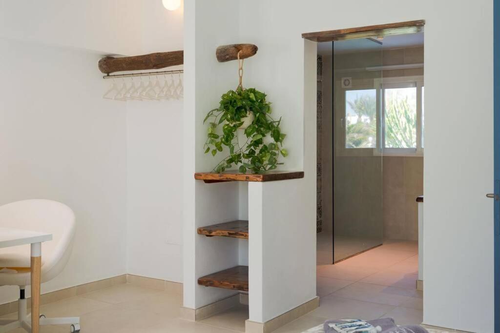 Luxurious Bungalow A2 In A Quiet Complex With Pool 100M From The Sea Charco del Palo Exteriér fotografie